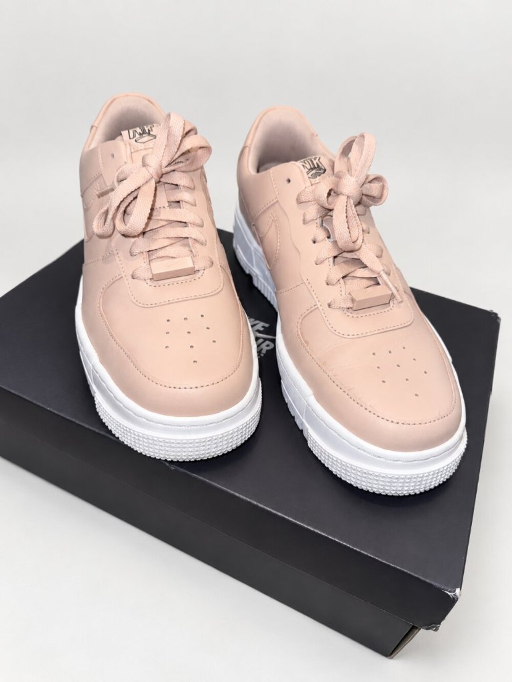 Nike Air Force 1 Pixel - Beige 9.5W (EU 41)